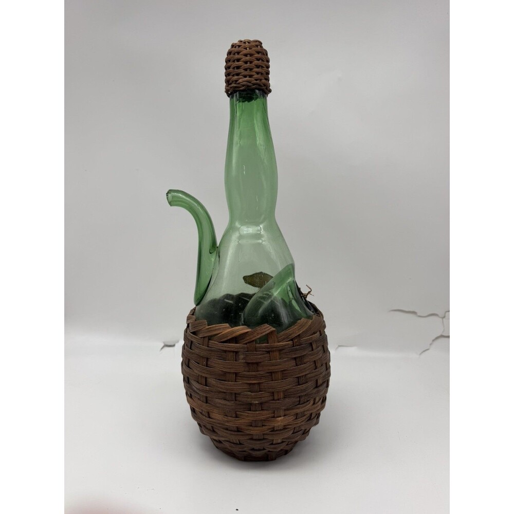 Hand Blown Italian Wine Decanter Bottle with Ice Chamber And wicker Basket
